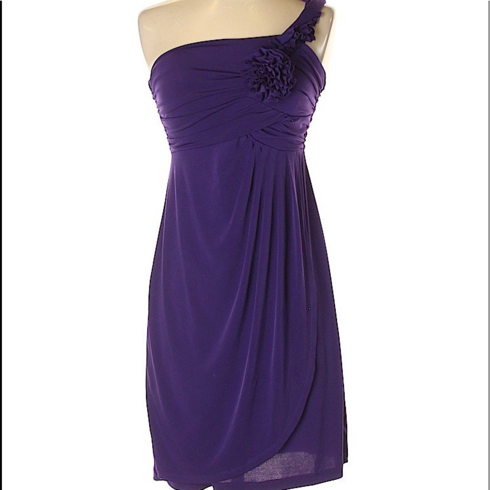 Valerie Bertinelli one strap dress